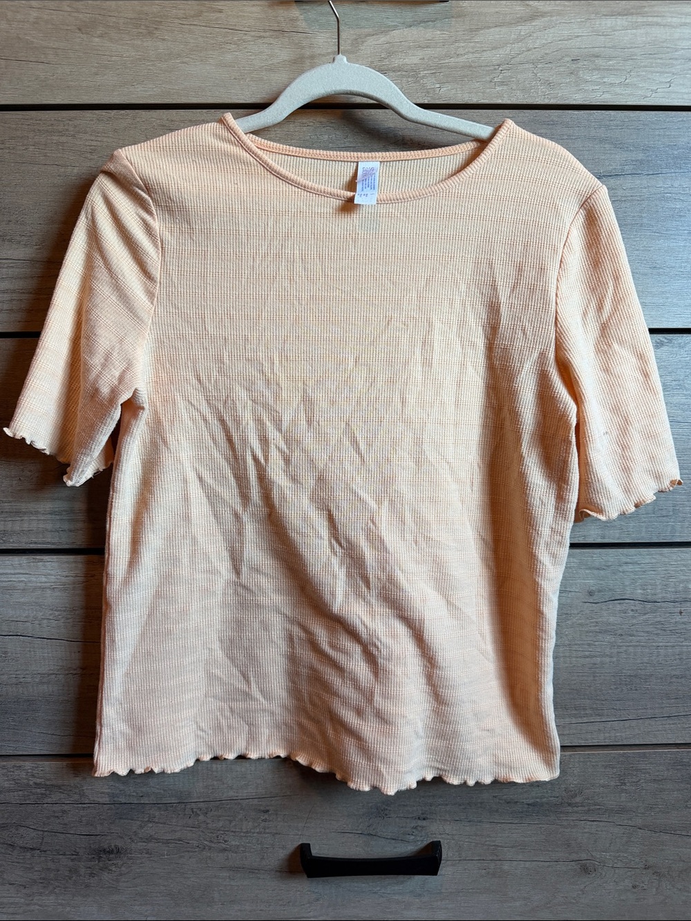 stars above Peach Ribbed Short Sleeve Top